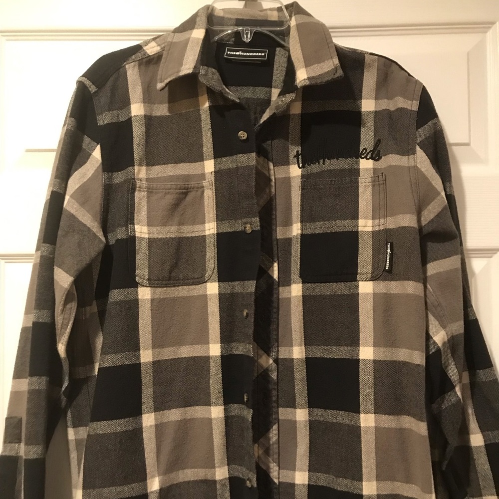 Plaid thick flannel button down men’s shirt